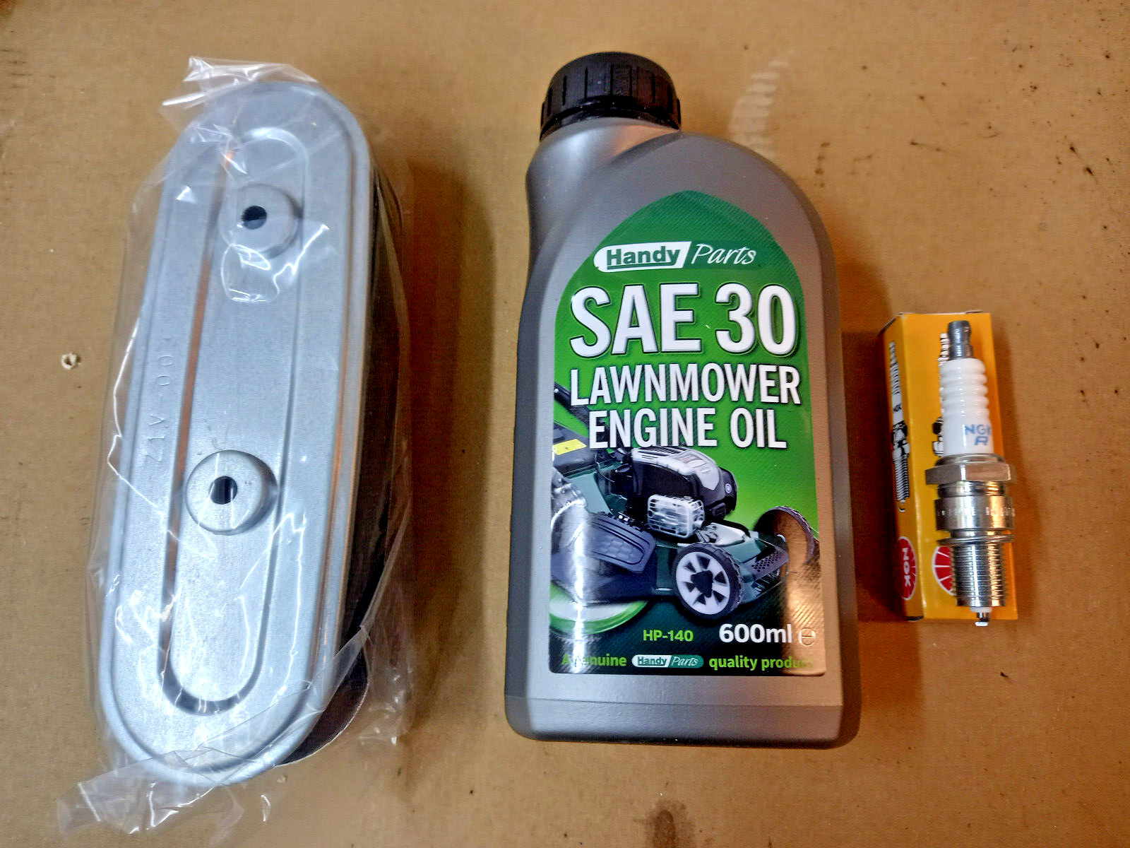 HONDA ENGINE SERVICE KIT FOR Honda GXV160 Lawnmower Engine  PLUG OIL AIR FILTER