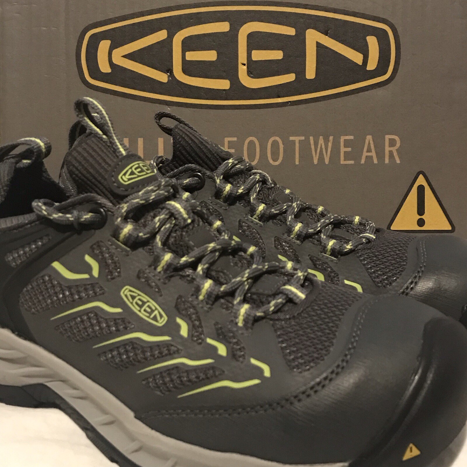 Scarpe sportive nuove Keen Utility da donna taglia 7 5 M Flint II (2) punta in acciaio 1023226
