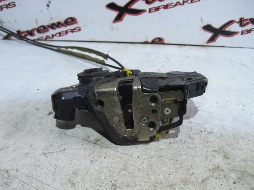 TOYOTA COROLLA 2002-2007 5DR DOOR LOCK MECHANISM (FRONT PASSENGER SIDE) - Picture 3 of 4
