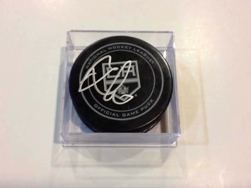 Официальная хоккейная шайба с автографом Мариан Габорик с сертификатом подлинности PSA DNA LA Kings a - Изображение 3 из 3