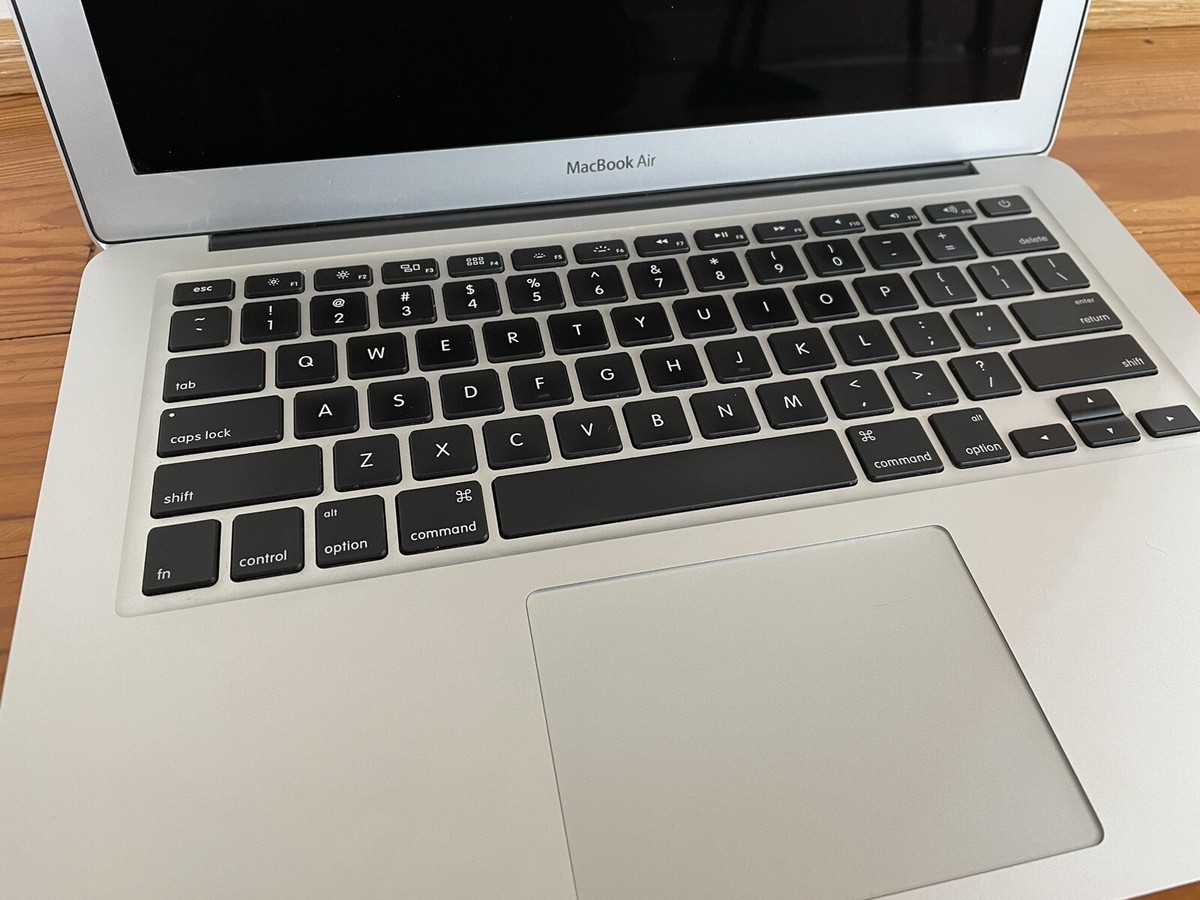Apple MacBook Air 13