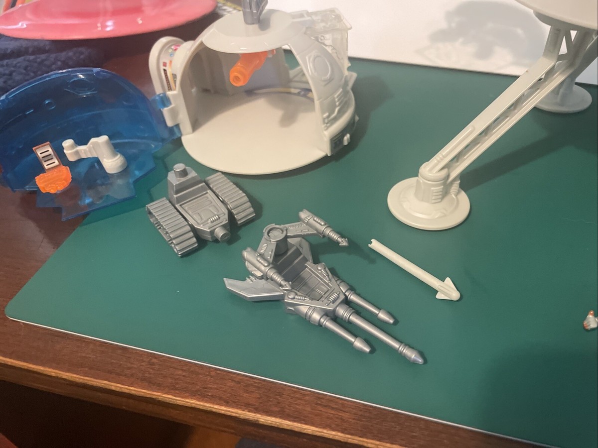 Blue-Box Hidden Adventures Space Zone Play Set Disney Version