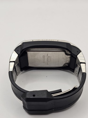 Orologio Da Polso Seiko Limited Edition Final Fantasy 2001 Model W444-4000 - Imagen 4 de 11