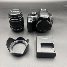 Canon EOS Rebel T3 Digital SLR Camera w/Lense And Bag