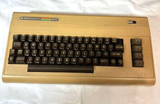 Vintage Commodore 64 Home Computer   Classic 8-Bit Retro Gaming System