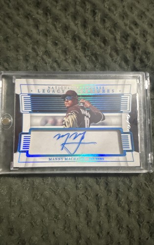 2022 Panini National Treasures  Legacy Signature Manny Machado Diamond 1/1 Auto 