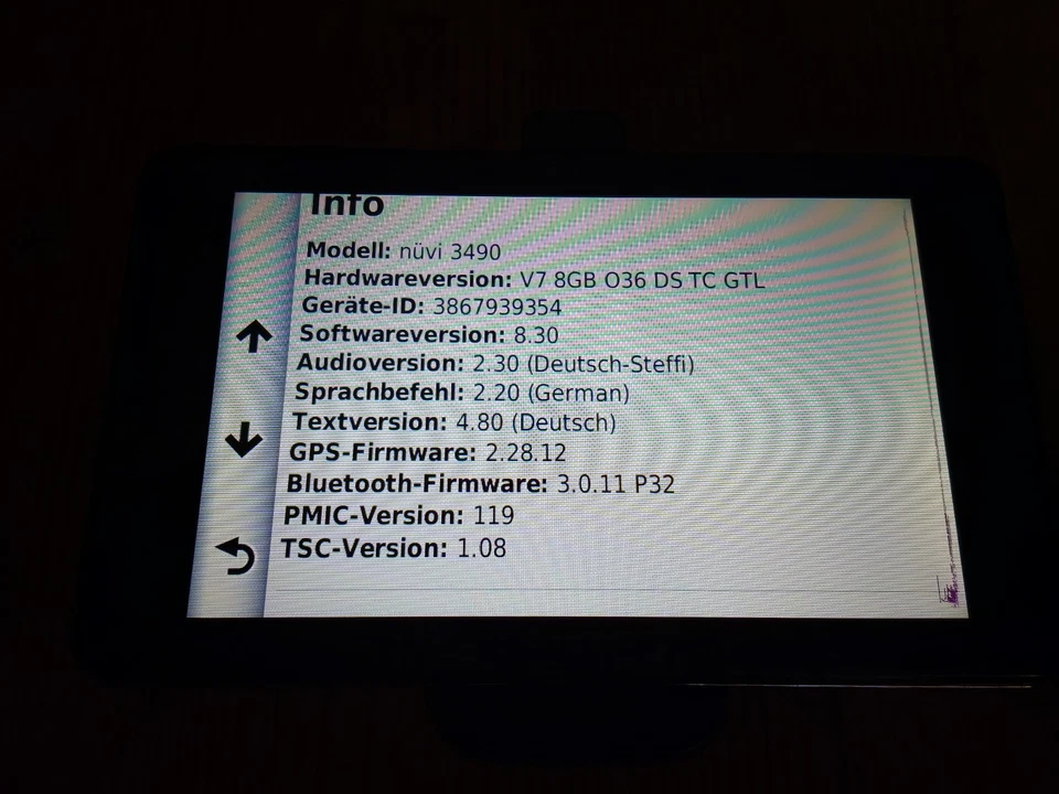 Garmin Nüvi 3490 Navigationsgerät mit Halterung und Autoadadapter Zubehörpaket - Bild 3 von 4