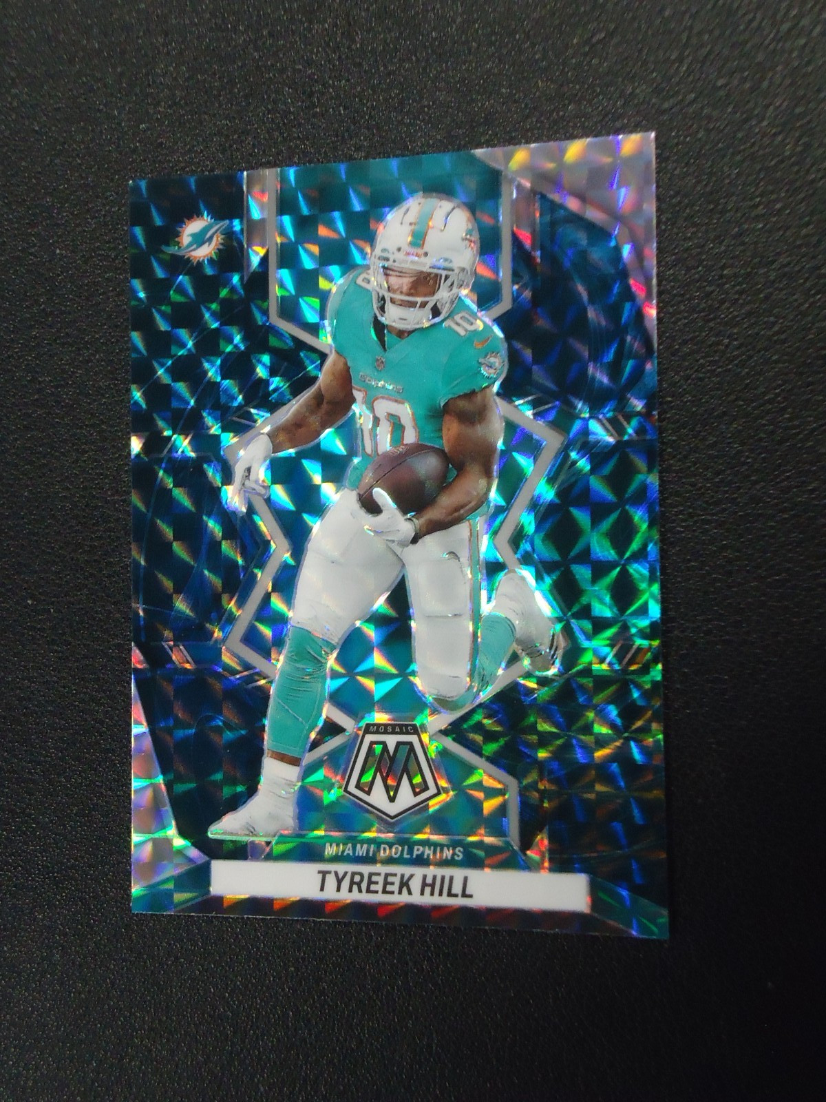 Tyreek Hill 2022 PANINI MOSAIC GENESIS Card #212 DOLPHINS