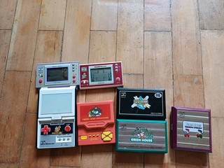 Bundle Of Nintendo Game And Watch Game & Watch Read Description