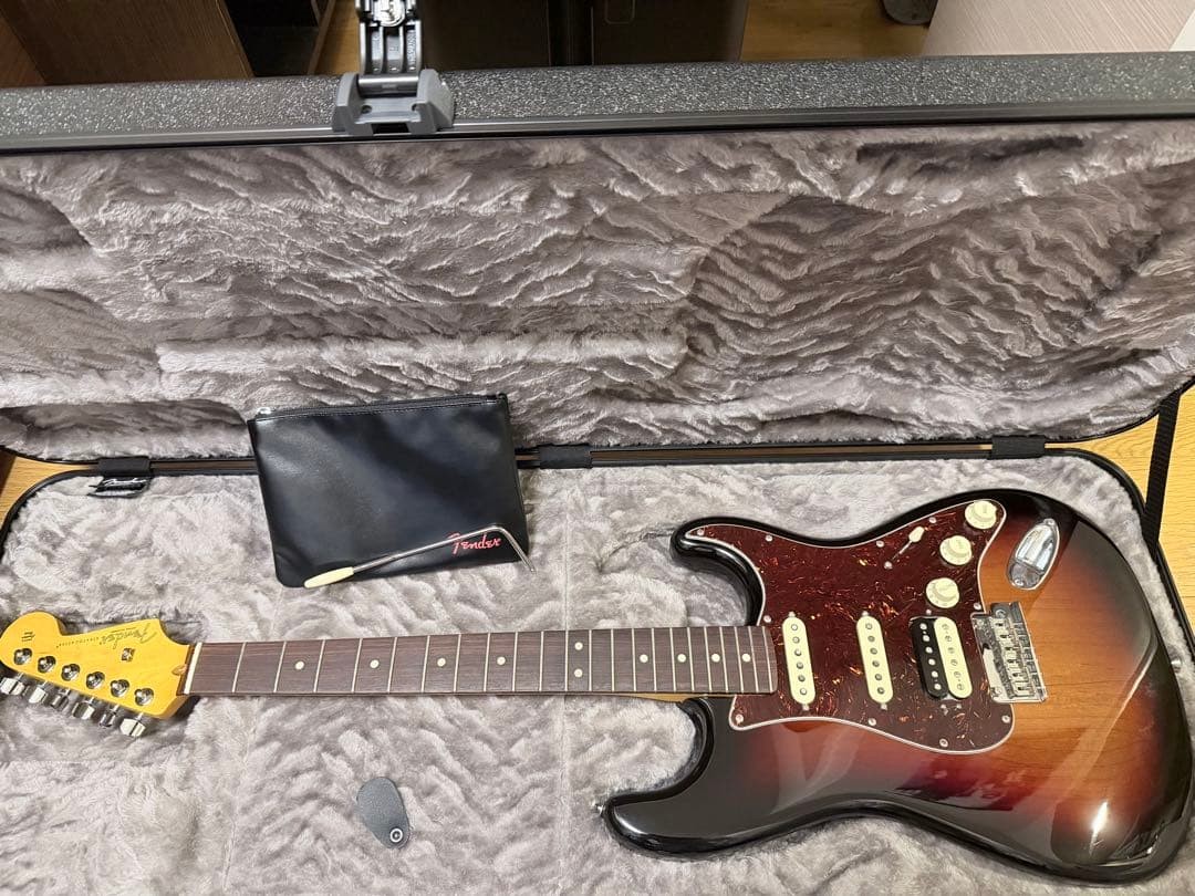 Fender American Professional II Stratocaster Electric Guitar HSS 3-Color Sunburs