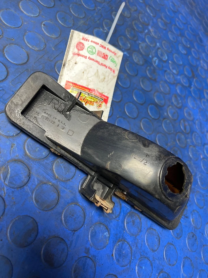 1991 - 1993 Chevy S10 Park Lamp Turn Signal Light RH Passenger Side OEM 05976644 - Image 2 of 3