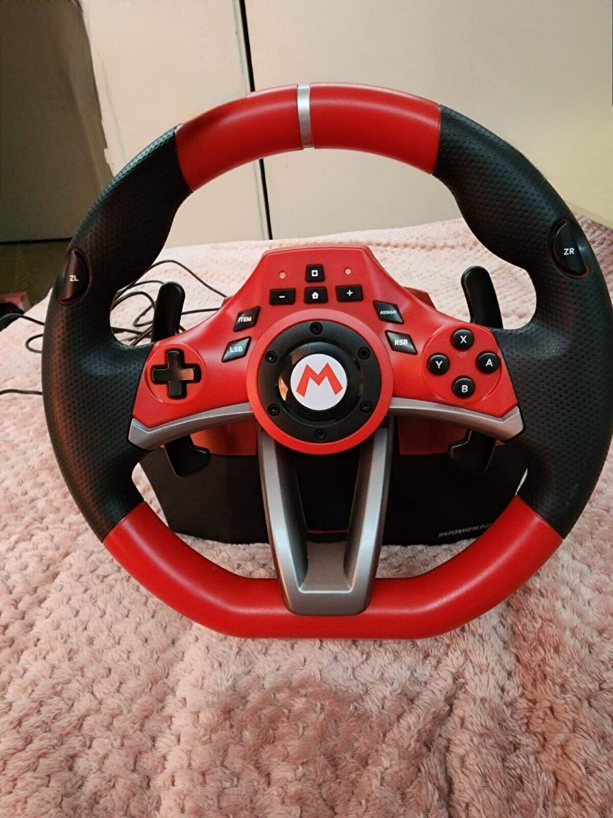 Volant + pédalier Switch HORI Mario kart - Super U, Hyper U, U Express 