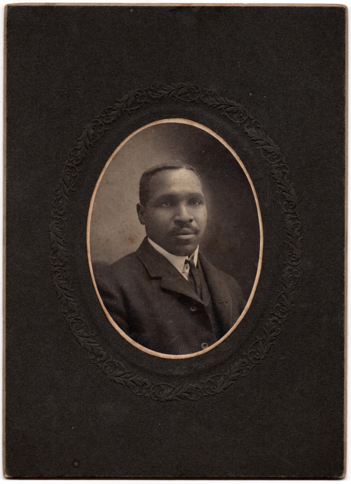 CIRCA 1890s CABINET CARD BALLS AFRICAN AMERICAN MAN WITH MUSTACHE KENTUCKY