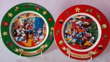 Disney Store China Plates : Mickey Mouse & Friends : Christmas 2006 & 2007