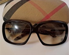 Burberry sunglasses women