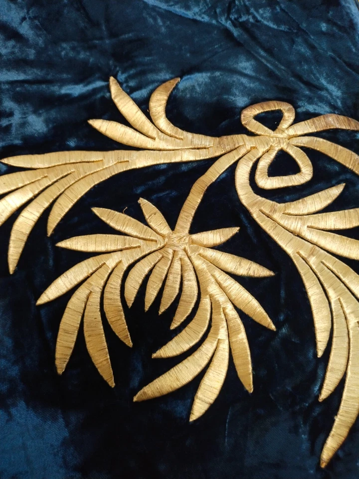 vintage beautiful metallic embroidery velvet textile needlework panel it1403 - Image 2 of 4
