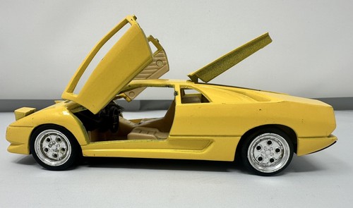 Coche fundido a presión Lamborghini Diablo SS9402 - Imagen 4 de 9