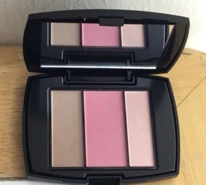 palette contouring blush highlighter