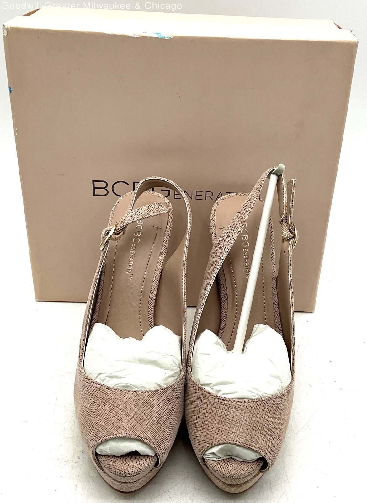 BCBGeneration Powder Blush Slingback Stiletto Hee… - image 3