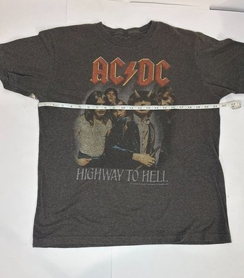 AC/DC ''Highway to Hell'' Graphic T-Shirt   Classic Rock Band Tee (Approx. Large) 