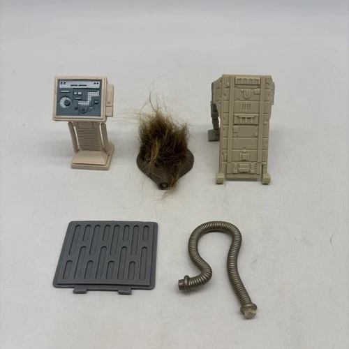 Vintage Star Wars Accessories / Parts Lot!