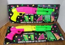 Ja-Ru, Inc. Hot Water Splasher Squirt Toy Water Guns Lot Of 2