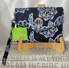 Vera Bradley NWT Your Turn Blue Bandana Smartphone Wristlet NWT