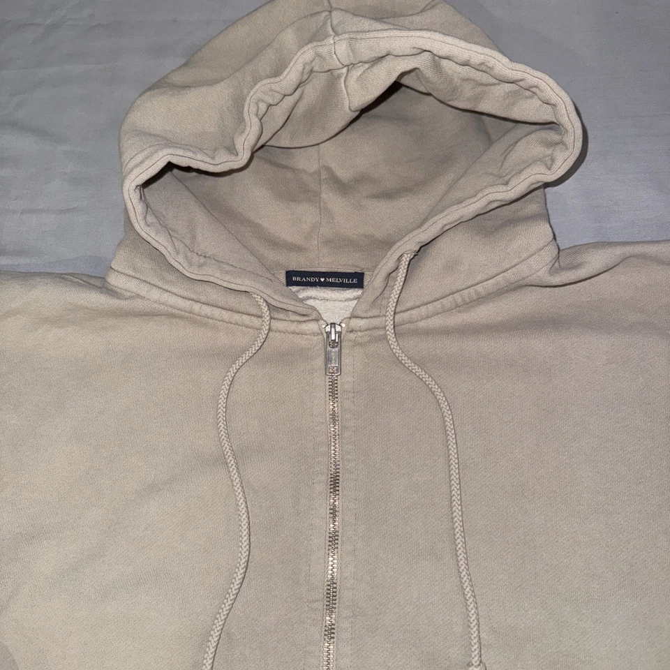 Brandy Melville Sudadera con Capucha TALLA ÚNICA Gran Tamaño Cremallera Completa Chaqueta Pesada Foto 2 de 4