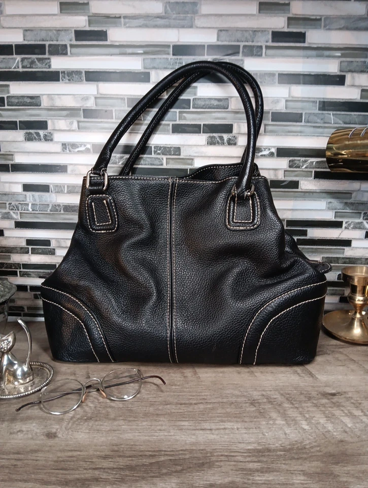 Bolso de Mano Hobo Viola Castellani Cuero Guijarro Negro Bolsillos Cosidos al Hombro  Foto 3 de 4