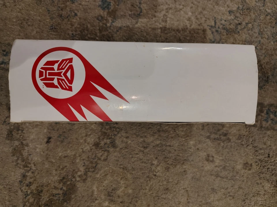 Figura Transformers Autobot Hound AOE Voyager Class Nueva Foto 3 de 4