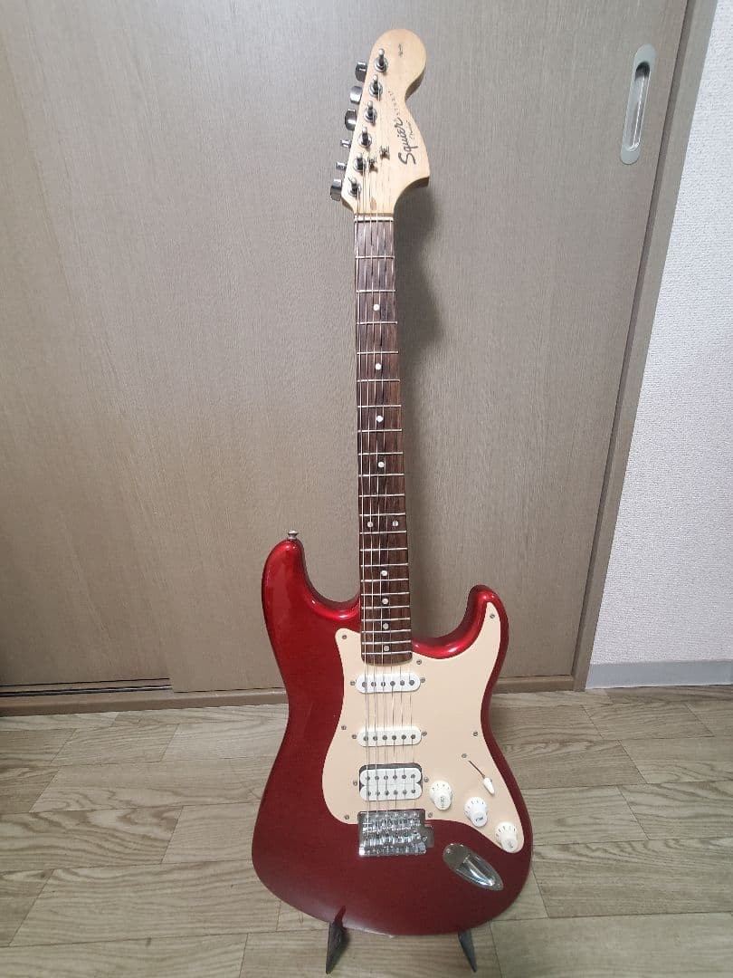 Squier Affinity Series Stratocaster Red Electric Guitar