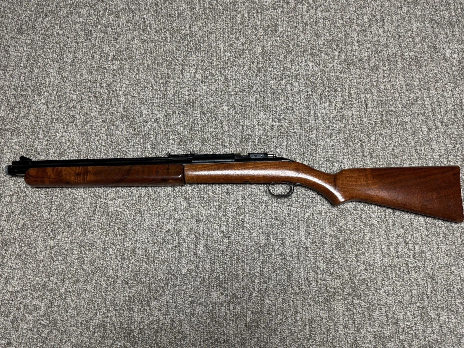 Vintage Sheridan Blue Streak 5mm 20Cal Pump Pellet Air Rifle 1969 Year. Powerful