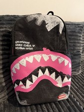 SPRAYGROUND - SHARK CENTRAL ACRYLIC ART DLX C...