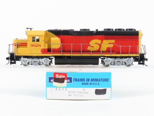 Locomotora diésel escala HO Athearn 4635 ATSF Santa Fe fusión GP50 #3828  | Zustand: Used