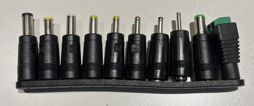 Universal Laptop Power Adaptor AC/DC 60W - 15V Black 100-240V with 10 Tips - Picture 3 of 6