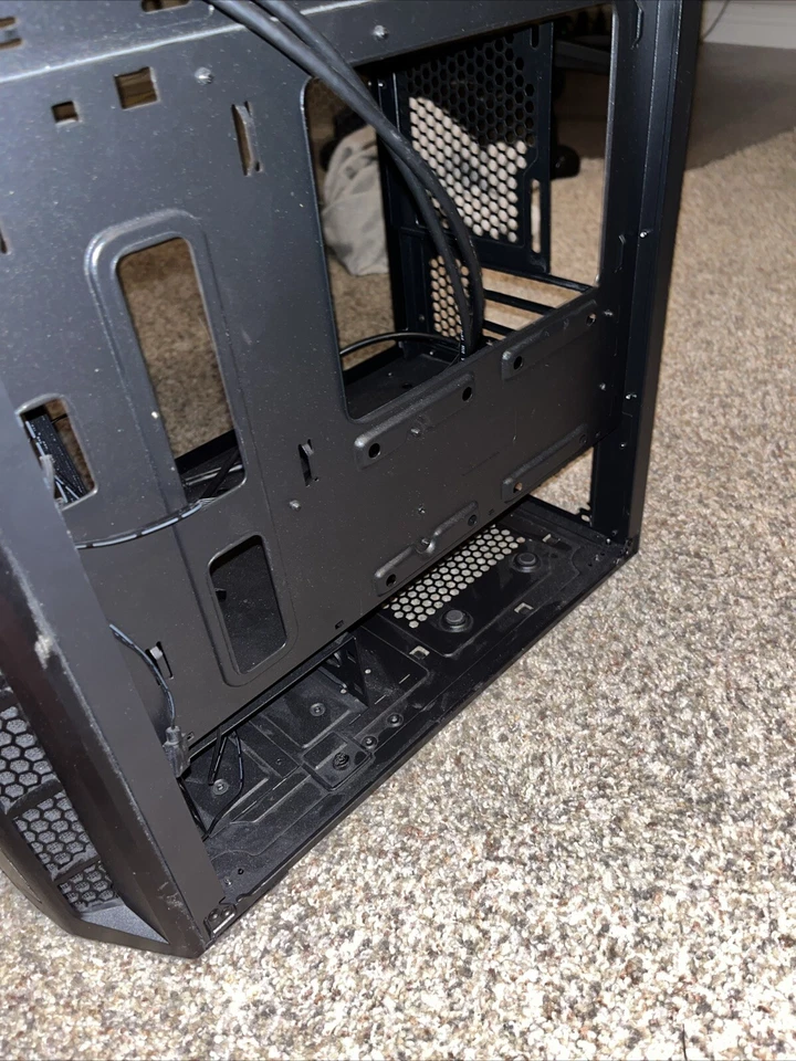 Cooler Master MasterBox MB311L Computer Case - Black - Image 2 of 2