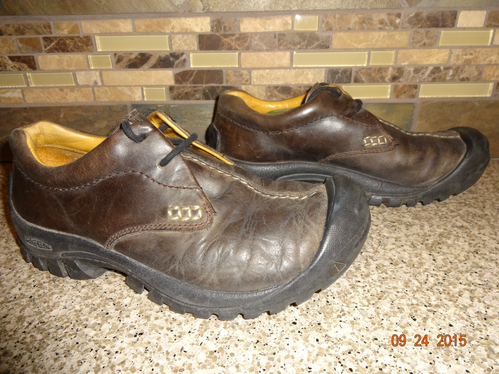 Scarpe da donna KEEN taglia 6 5 EUR 37 in pelle marrone da passeggio escursionismo trail