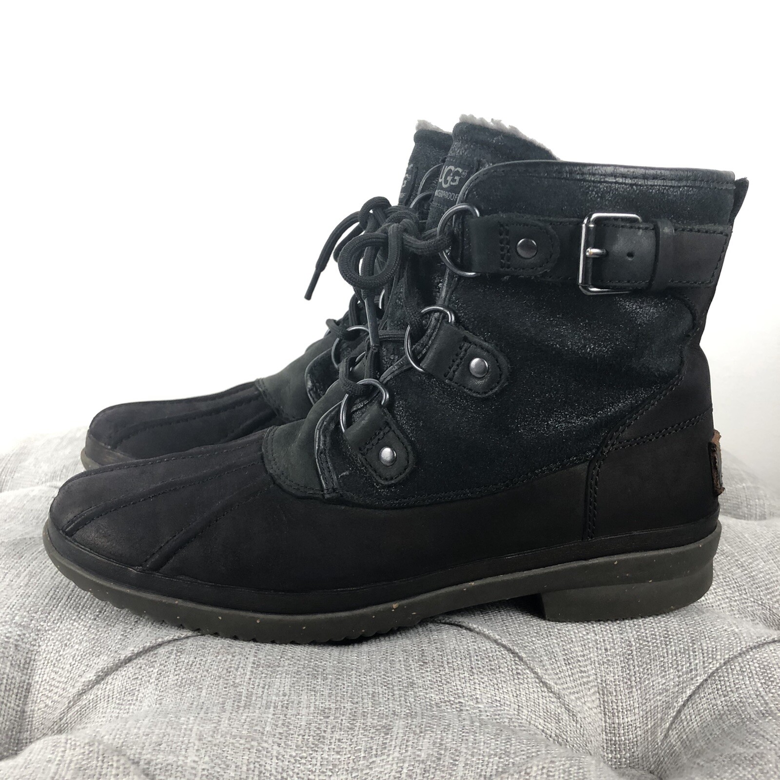 ugg cecile black