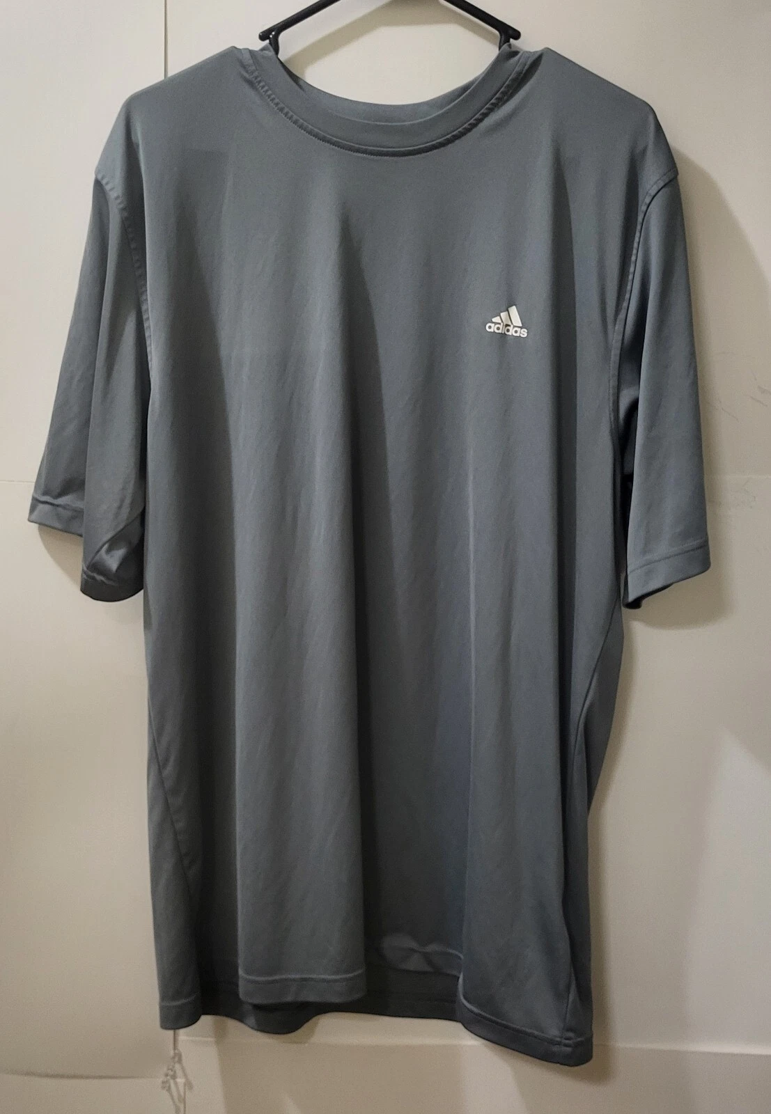 Adidias Men's Athletic Performance Shirt Gray Size XL