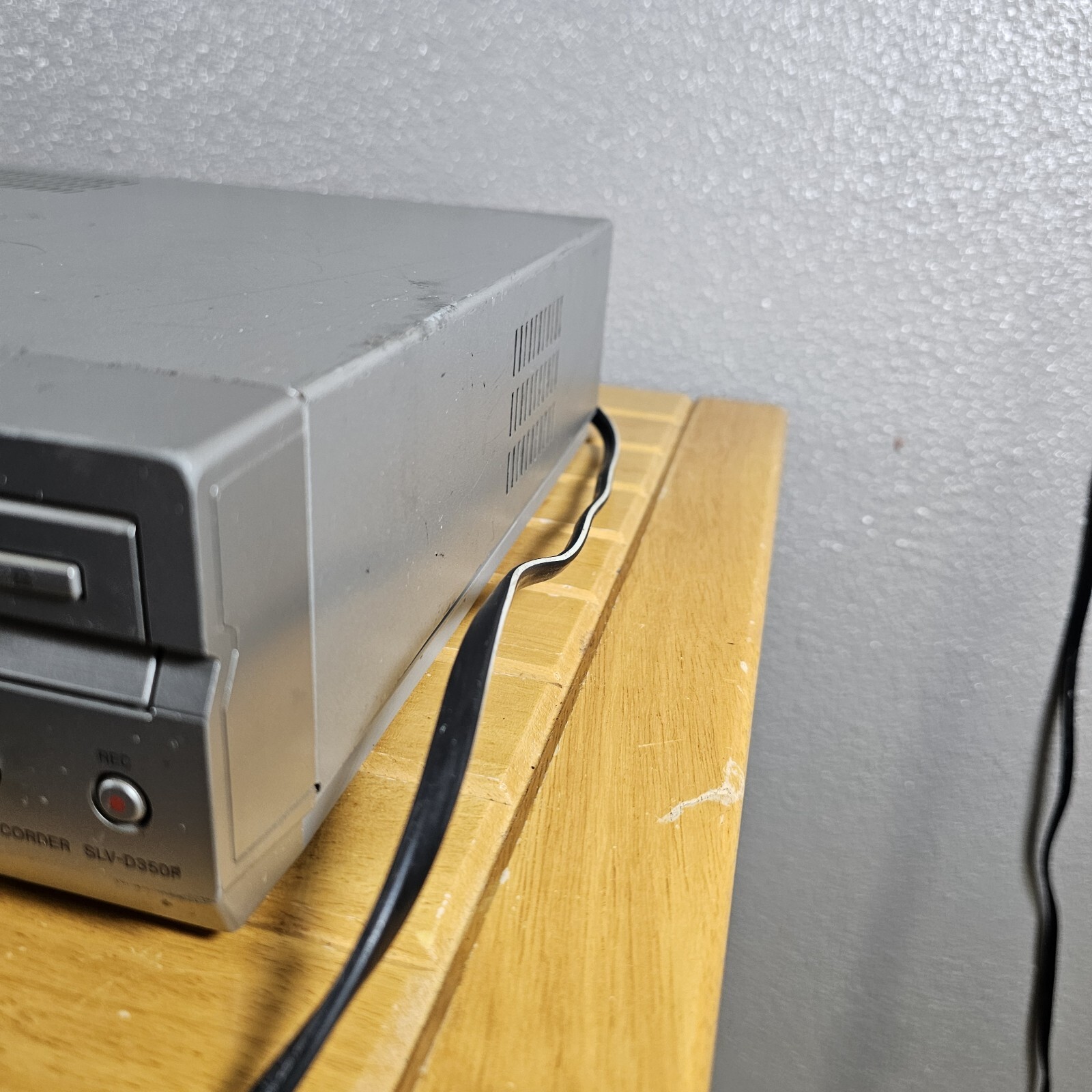 Sony SLVD350P DVD VCR Combo Player Video Cassette Recorder VHS Dual