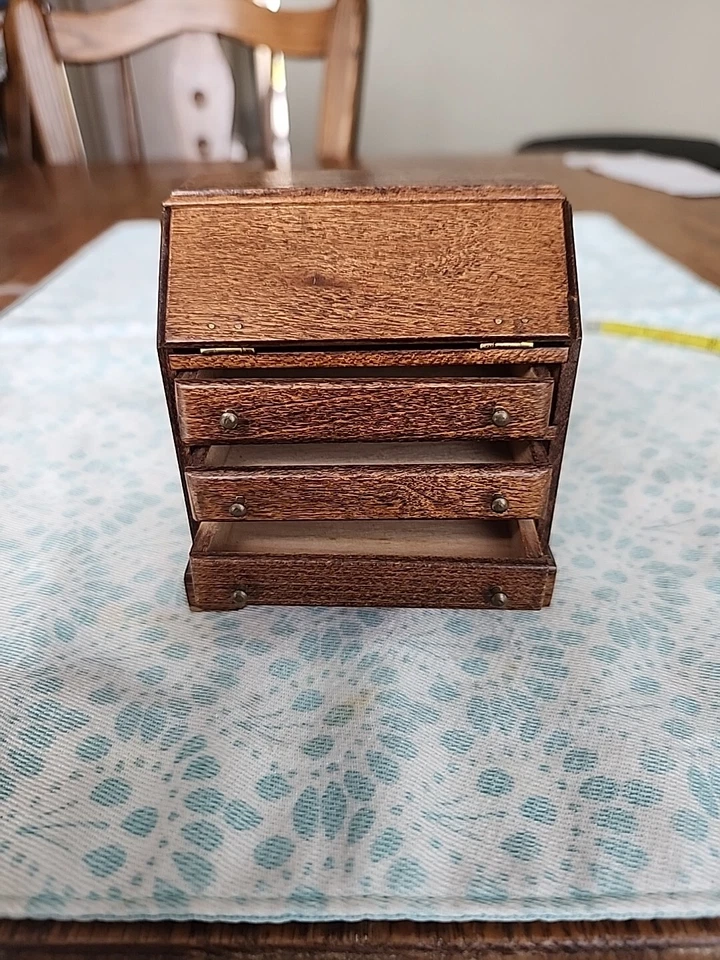 Escritorio de madera vintage miniatura para casa de muñecas secretaria muebles cerezo Foto 4 de 4
