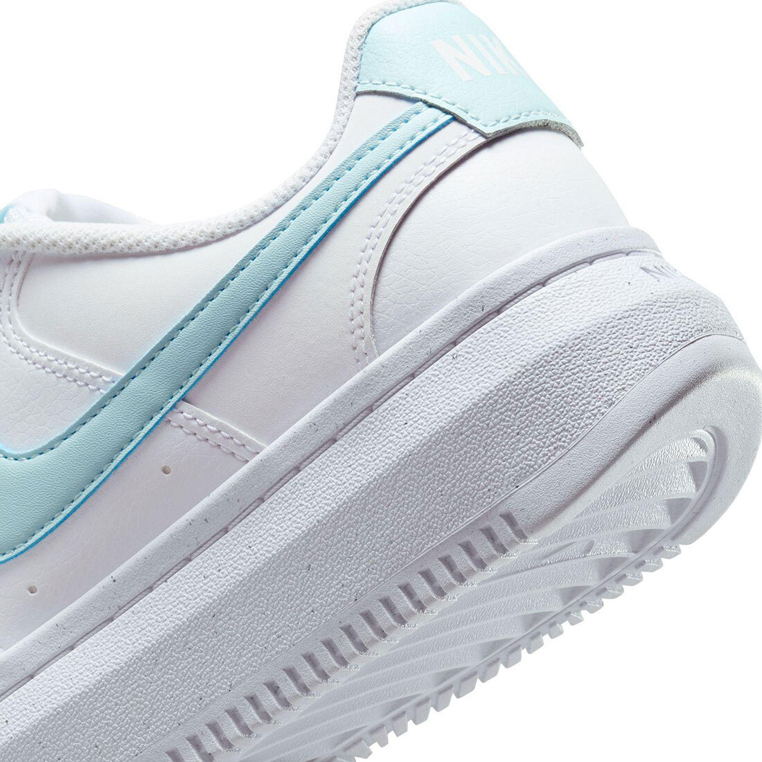 Nike WMNS Court Vision Alta 