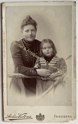 orig. CDV Photo Photograph Circa 1900 Friedberg Victoria Mother Child Girl