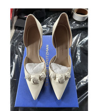 Stuart Weitzman Rosie 85 D'Orsay Cream Leather Bridal Shoes High Heel Size 6
