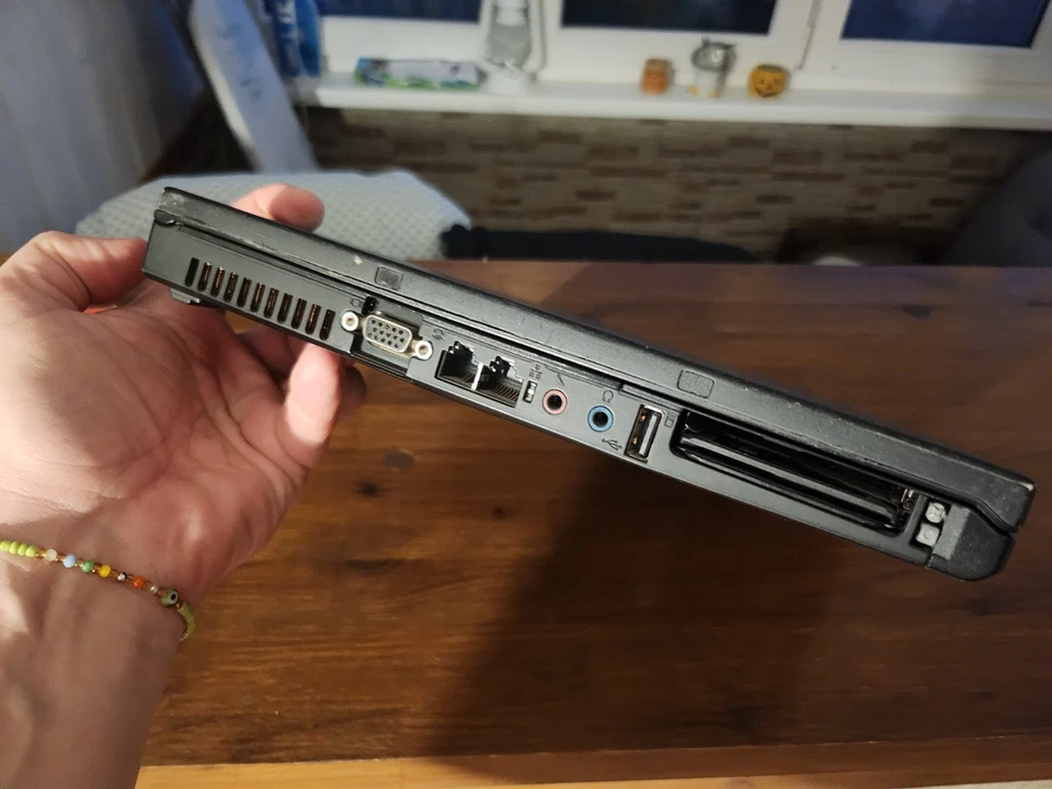 IBM Thinkpad T60 Intel Core 2 T5500 1,67 GHz 2 GB/128 GB Windows 10 - Immagine 3 di 4