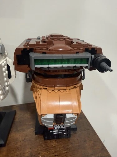 LEGO Star Wars: Princess Leia (Boushh) Helmet (75351) 100% Complete W/manual!