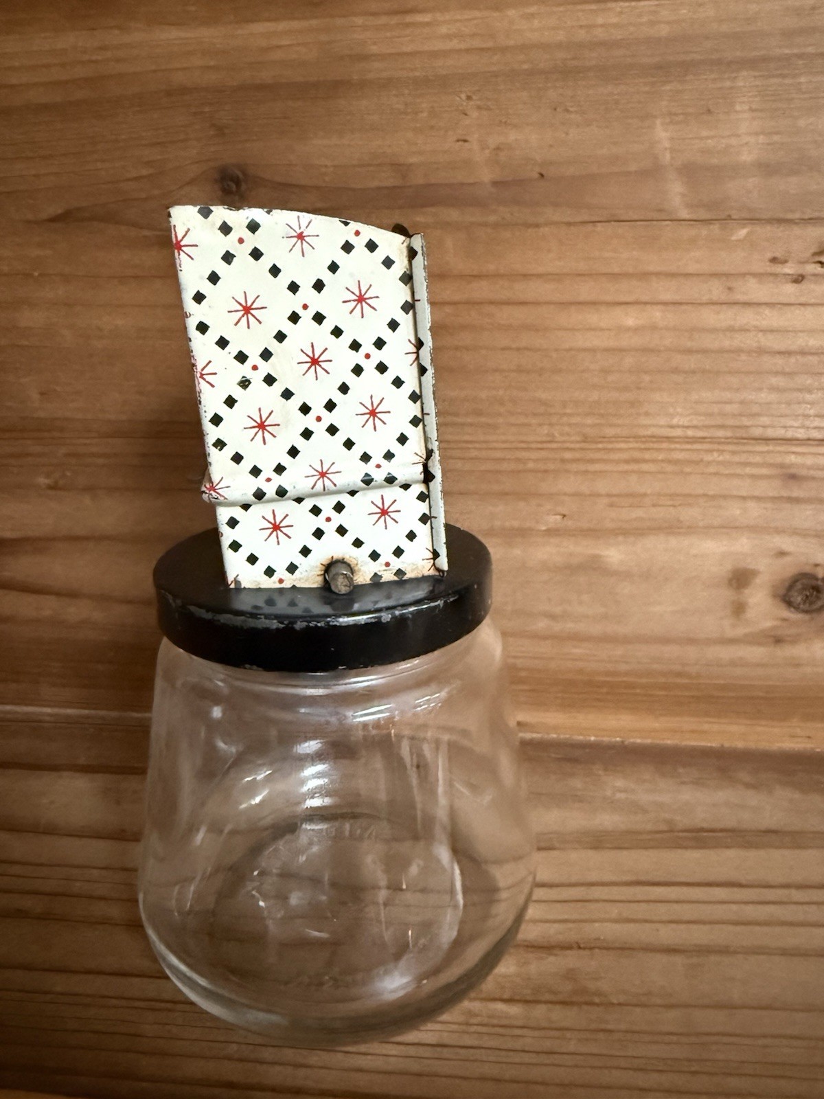 Vintage Androck #49 Nut Grinder Chopper Glass Jar Starburst Red Made In USA