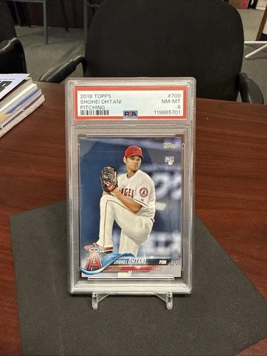 2018 Topps Shohei Ohtani #700 Pitching (RC) Angels Dodgers PSA 8