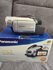 Panasonic HDC-SX5 Full HD 1920x1080 makelloser Hybrid-Camcorder mit OVP