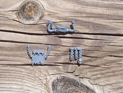 40K Orks Killa Kans Underbelly Armor, Chains & Control Box Bits 3 Bitz